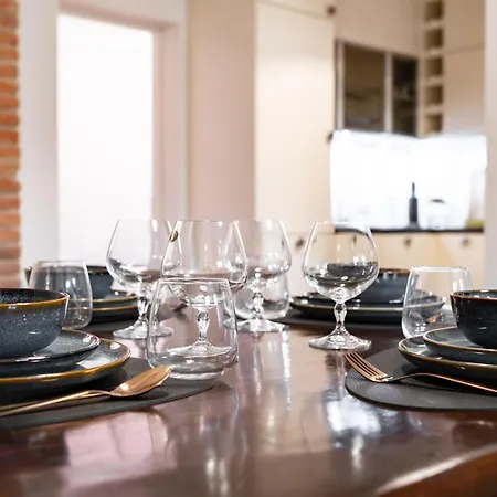 Elegant 2-bedroom In Kadriorg Tallinn