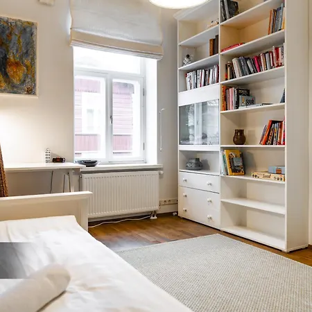 Lägenhet Elegant 2-bedroom In Kadriorg *